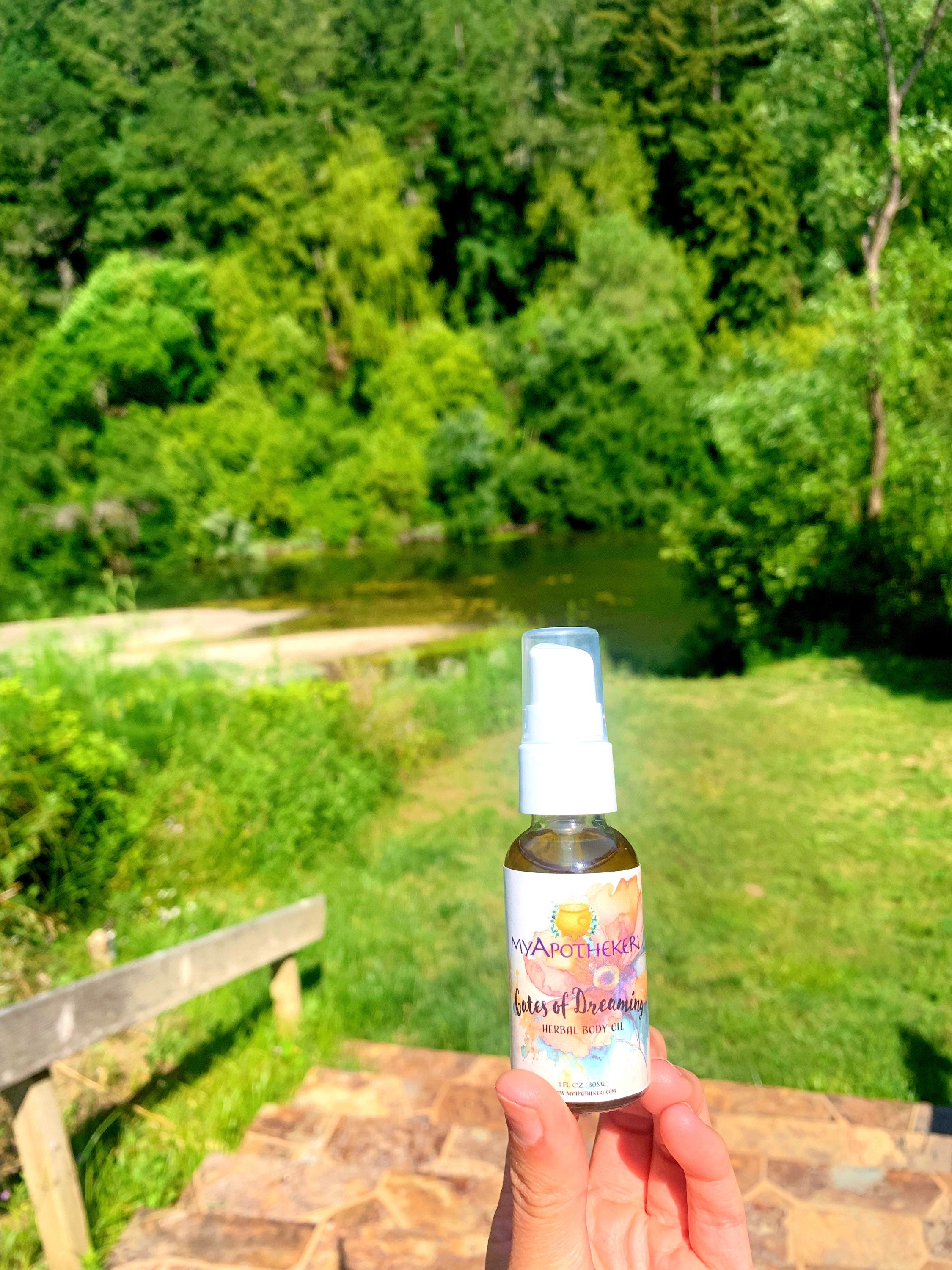 Gates of Dreaming Herbal Body oil image 2